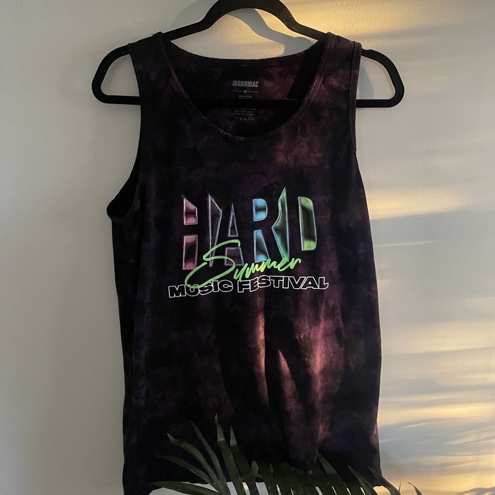 ⚡️HEADLINERS WYA? | V RARE LA music festival merch tank